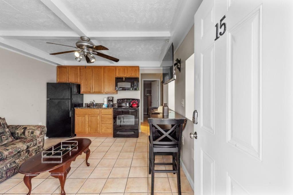 Perfect Location 1Br Pool Parking Outside Area 8 Lejlighed Myrtle Beach Eksteriør billede