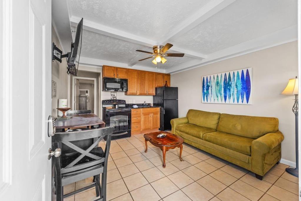 Perfect Location 1Br Pool Parking Outside Area 8 Lejlighed Myrtle Beach Eksteriør billede